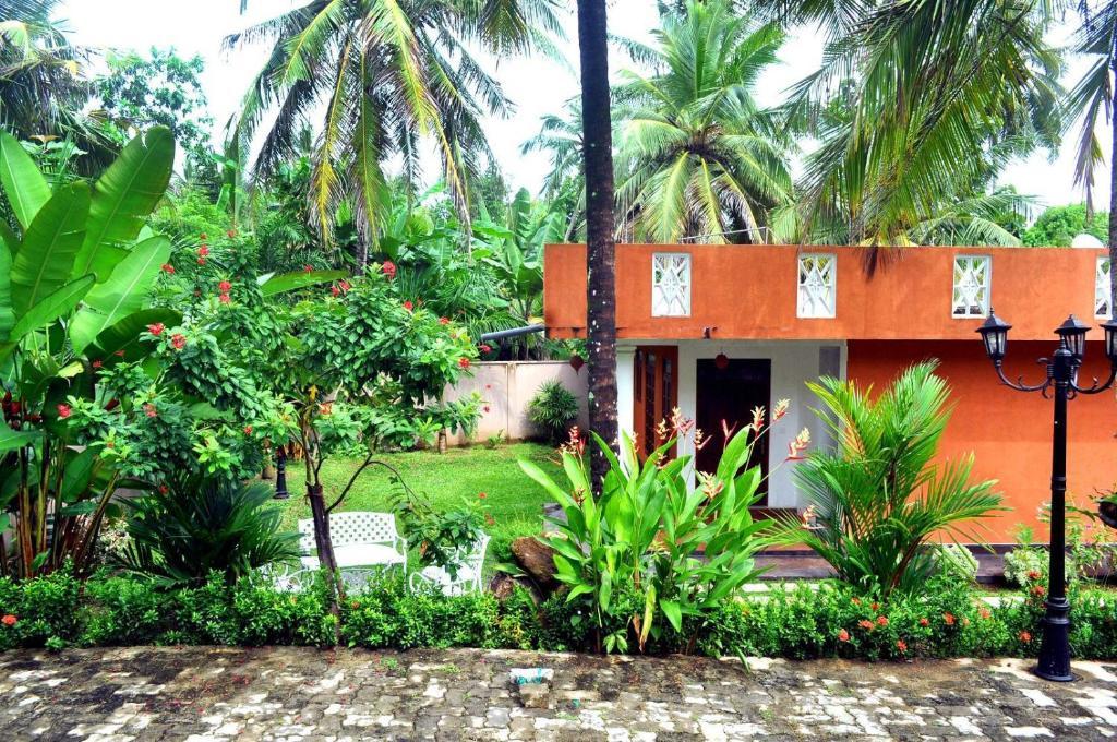 Lavendish Beach Resort Unawatuna Exterior foto