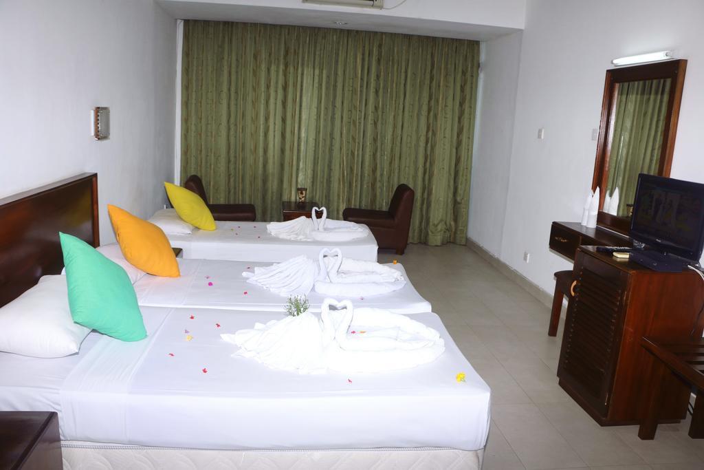 Lavendish Beach Resort Unawatuna Exterior foto